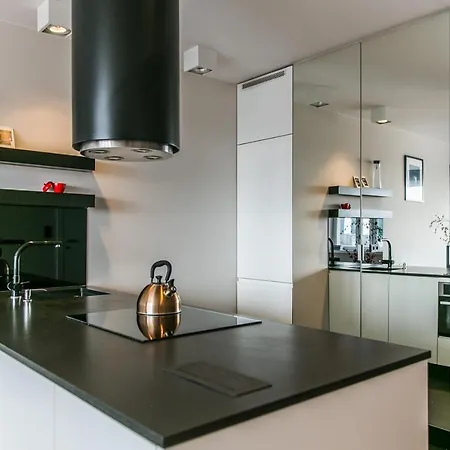 Apartment Zlota Warsaw